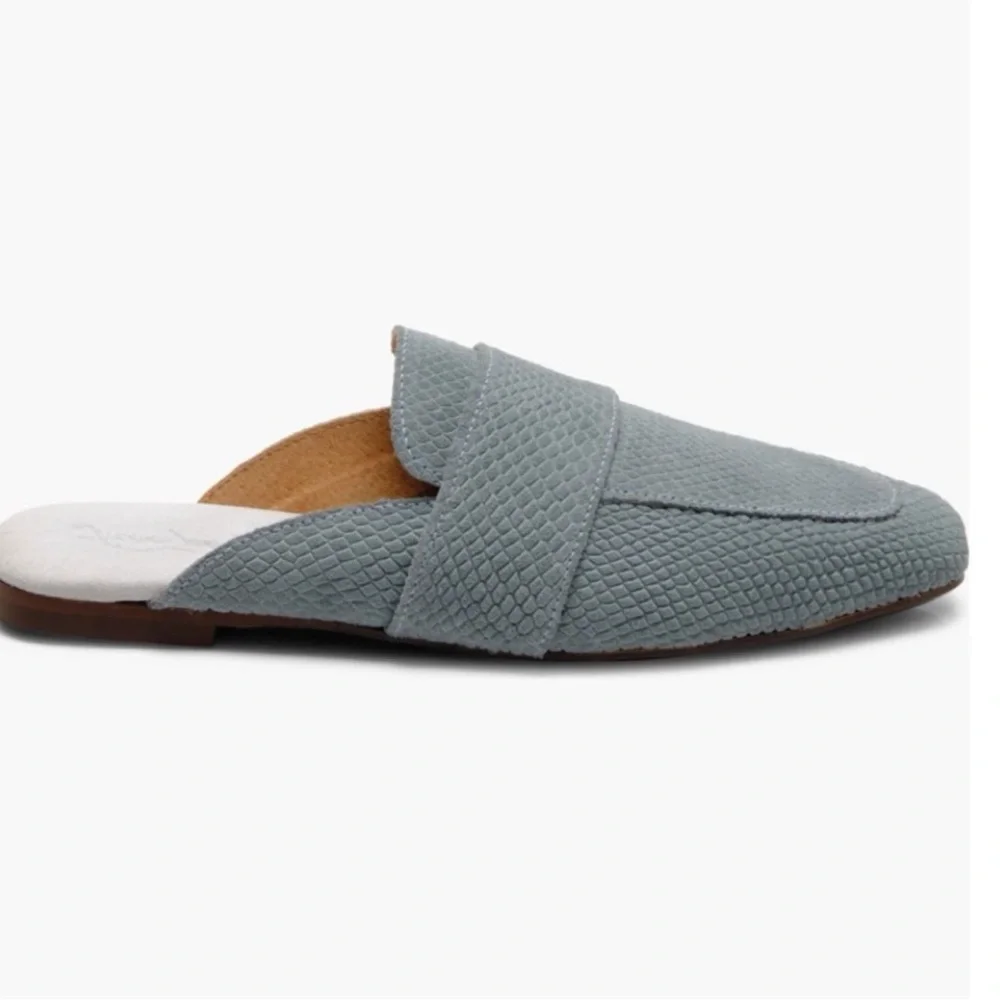 New in box Free people at ease loafer shoes